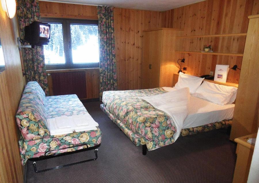 Hotel Santa Caterina Santa Caterina Valfurva Zewnętrze zdjęcie