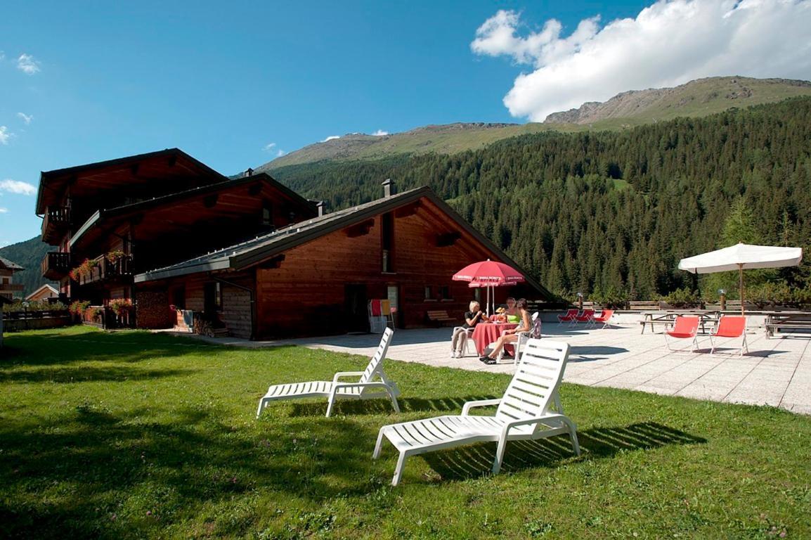 Hotel Santa Caterina Santa Caterina Valfurva Zewnętrze zdjęcie