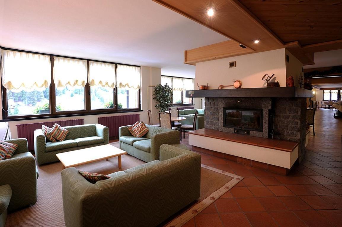 Hotel Santa Caterina Santa Caterina Valfurva Zewnętrze zdjęcie